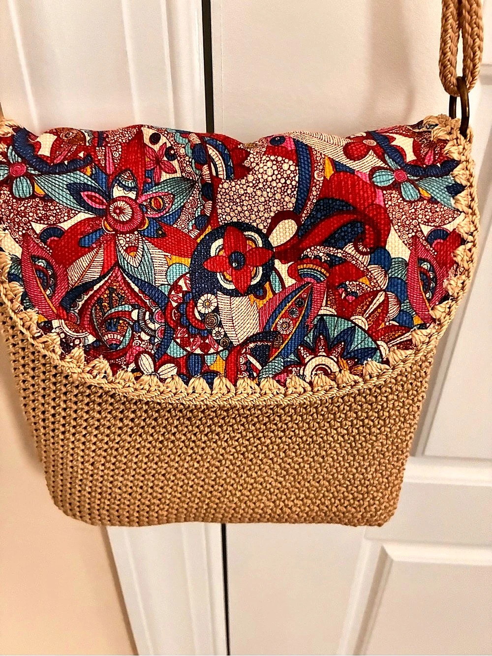 Sakroots Woven Floral Crossbody Bag in Brown & Multicolor Like New